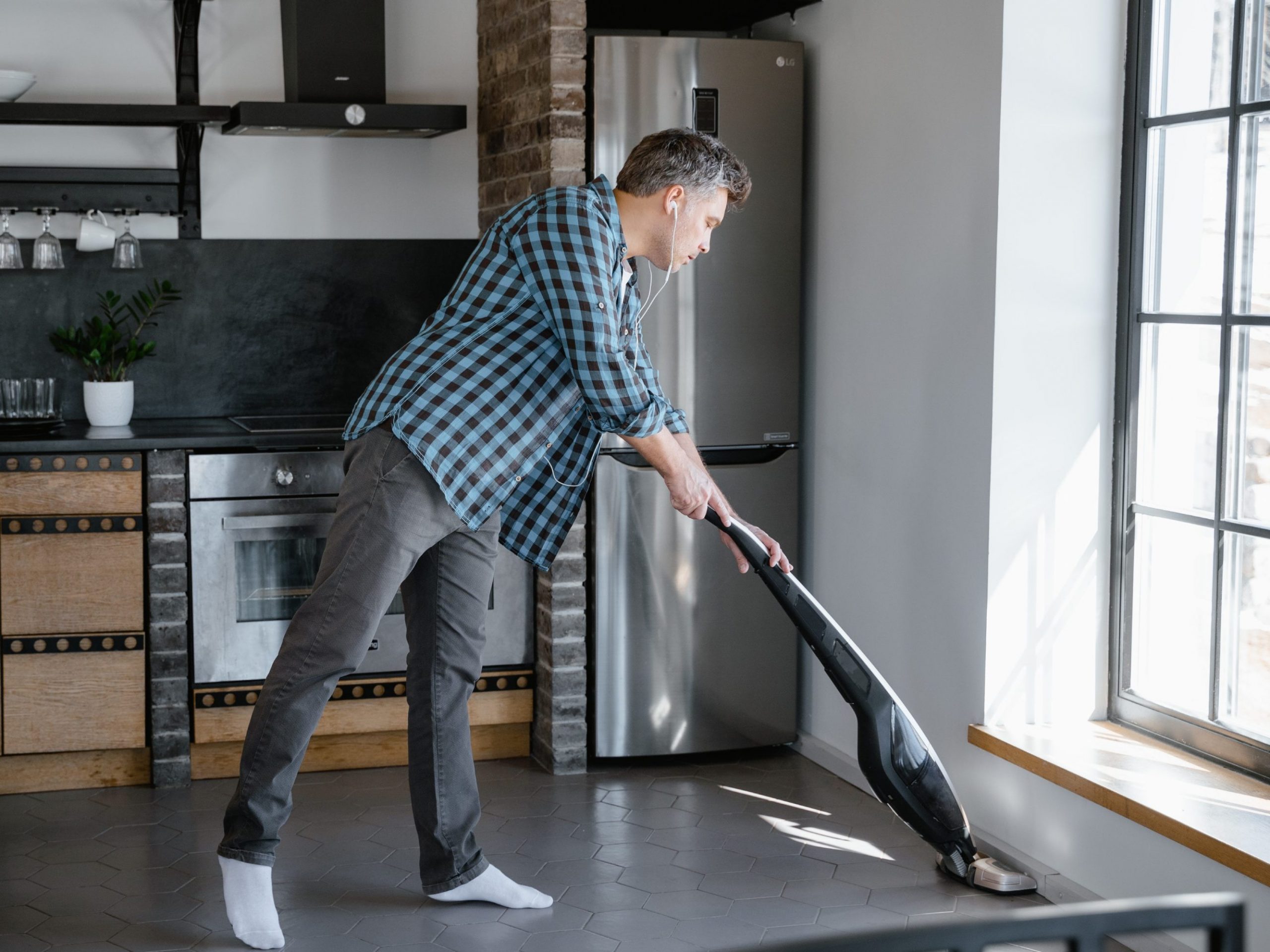 Ventajas de tener una aspiradora en tu hogar: Limpieza impecable y tiempo ahorrado